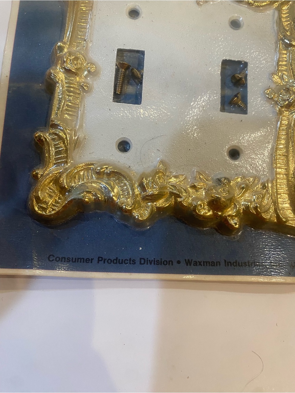 VTG DecoCraft Decorative Double Switch Plate Cover - Gold Ornate - Picture 5 of 6